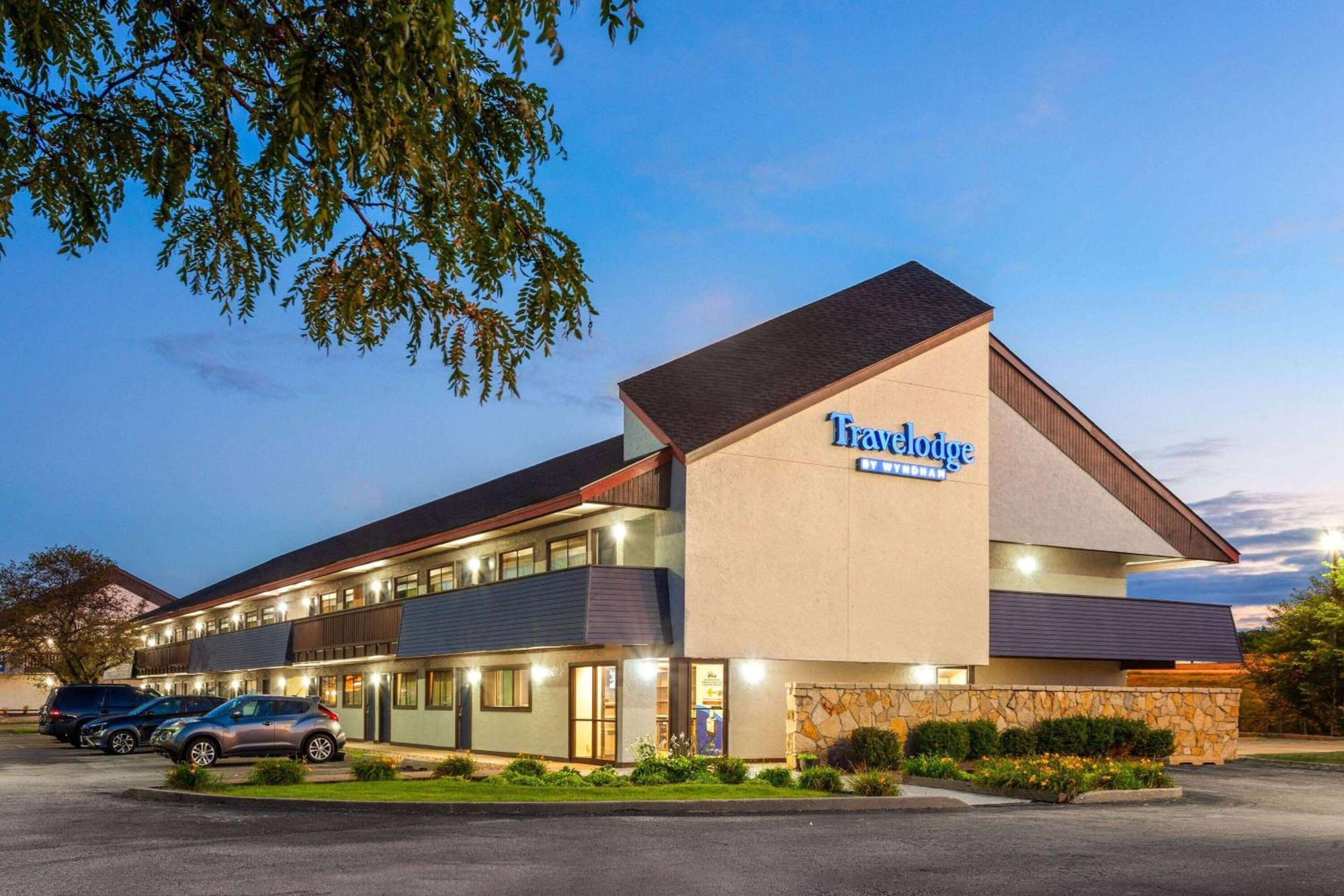 Travelodge By Wyndham פאוריה מראה חיצוני תמונה
